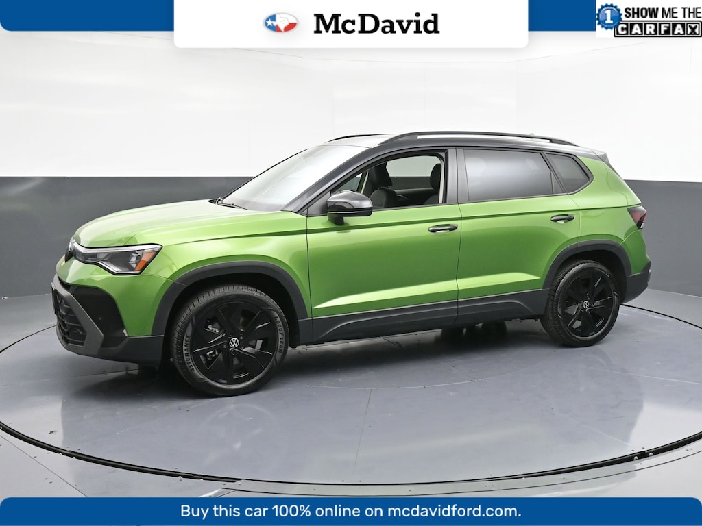 Used 2025 Volkswagen Taos SE Black SUV