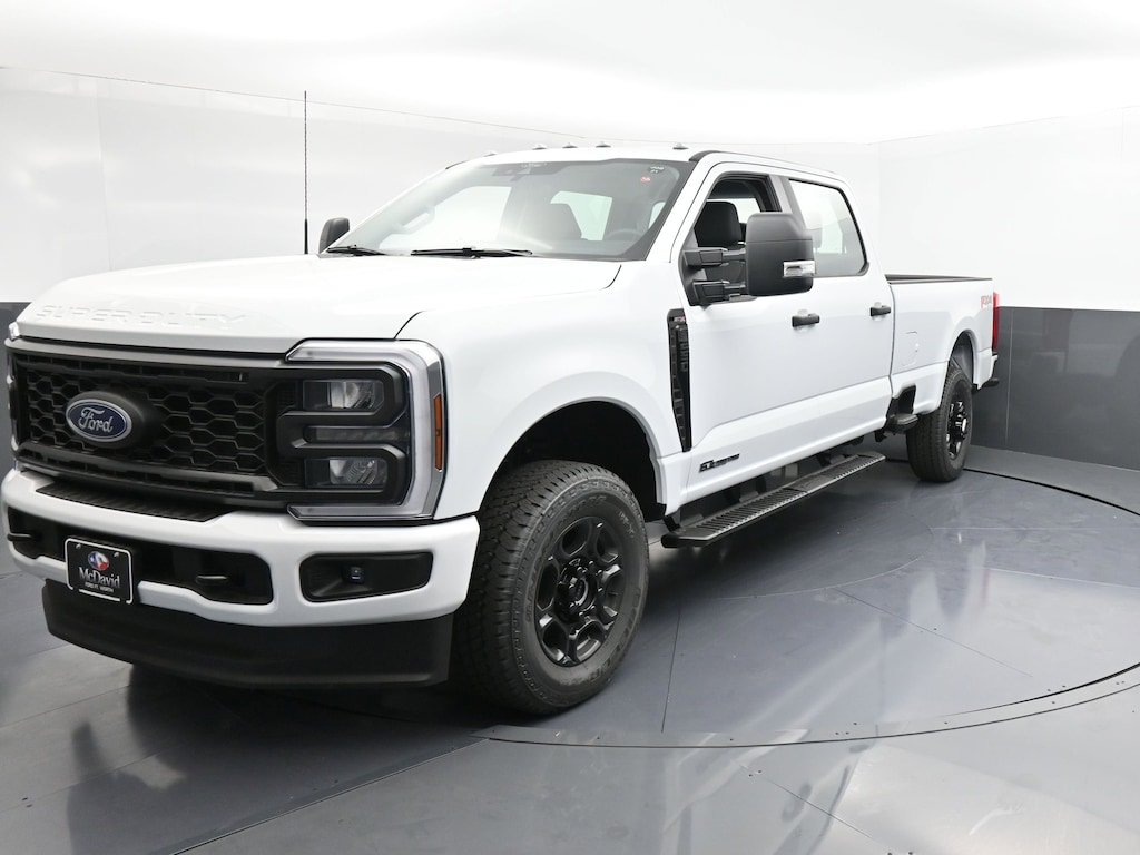 New 2026 Ford F-250 XL Truck Crew Cab