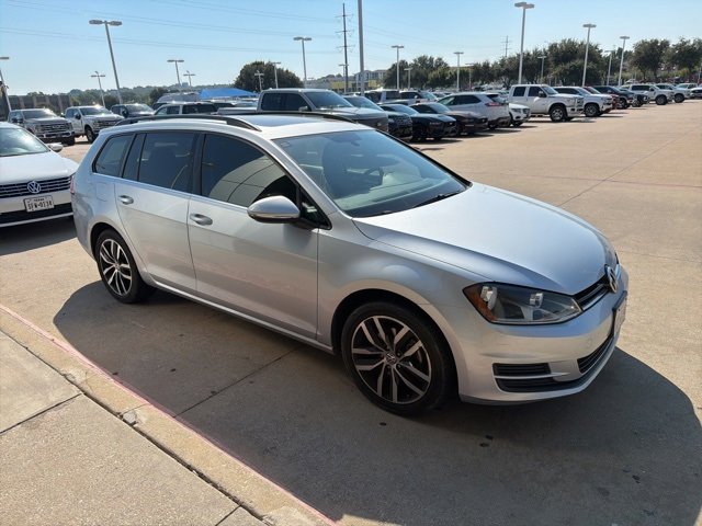 2016 Volkswagen Golf SportWagen TSI Limited photo 2