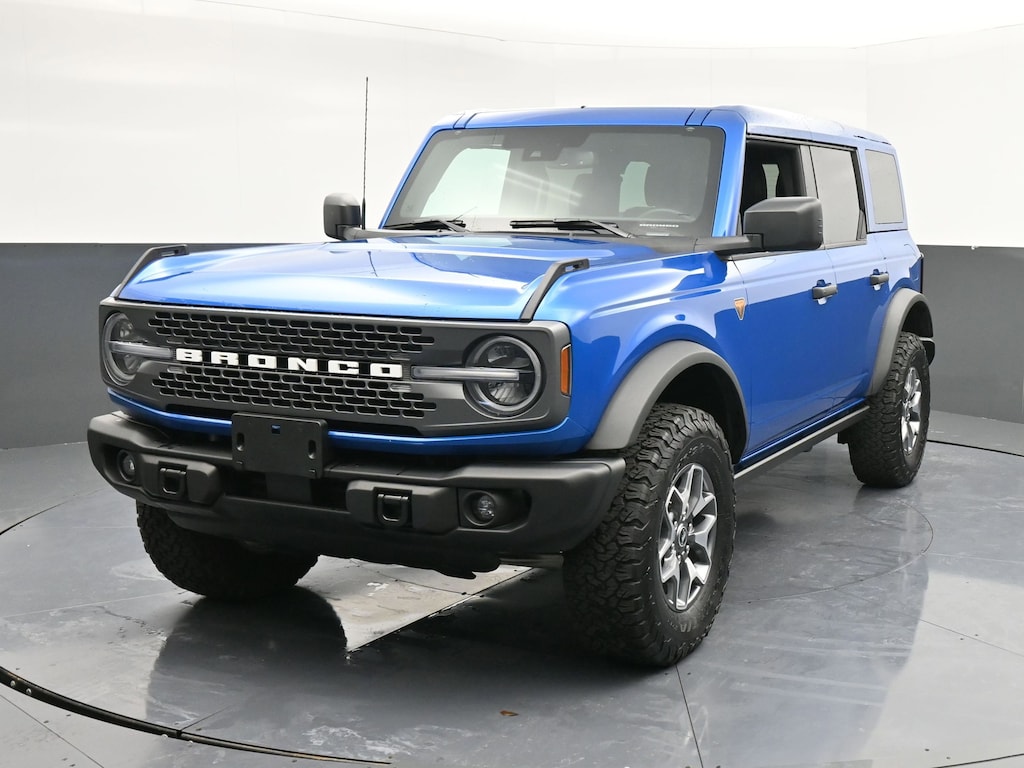 Used 2025 Ford Bronco Badlands SUV
