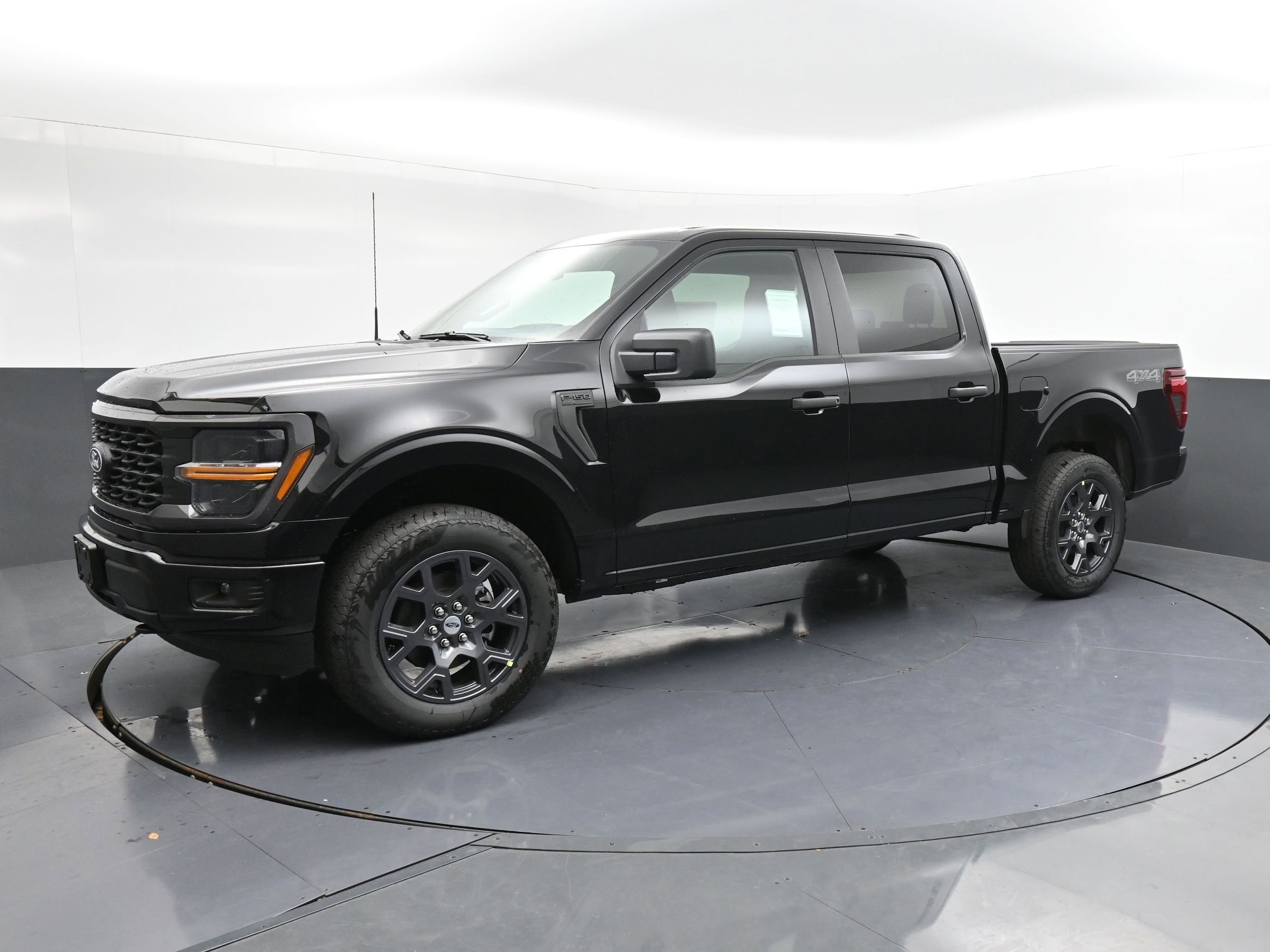 2026 Ford F-150 STX 4x4 SuperCrew 5-1/2 Box's photo