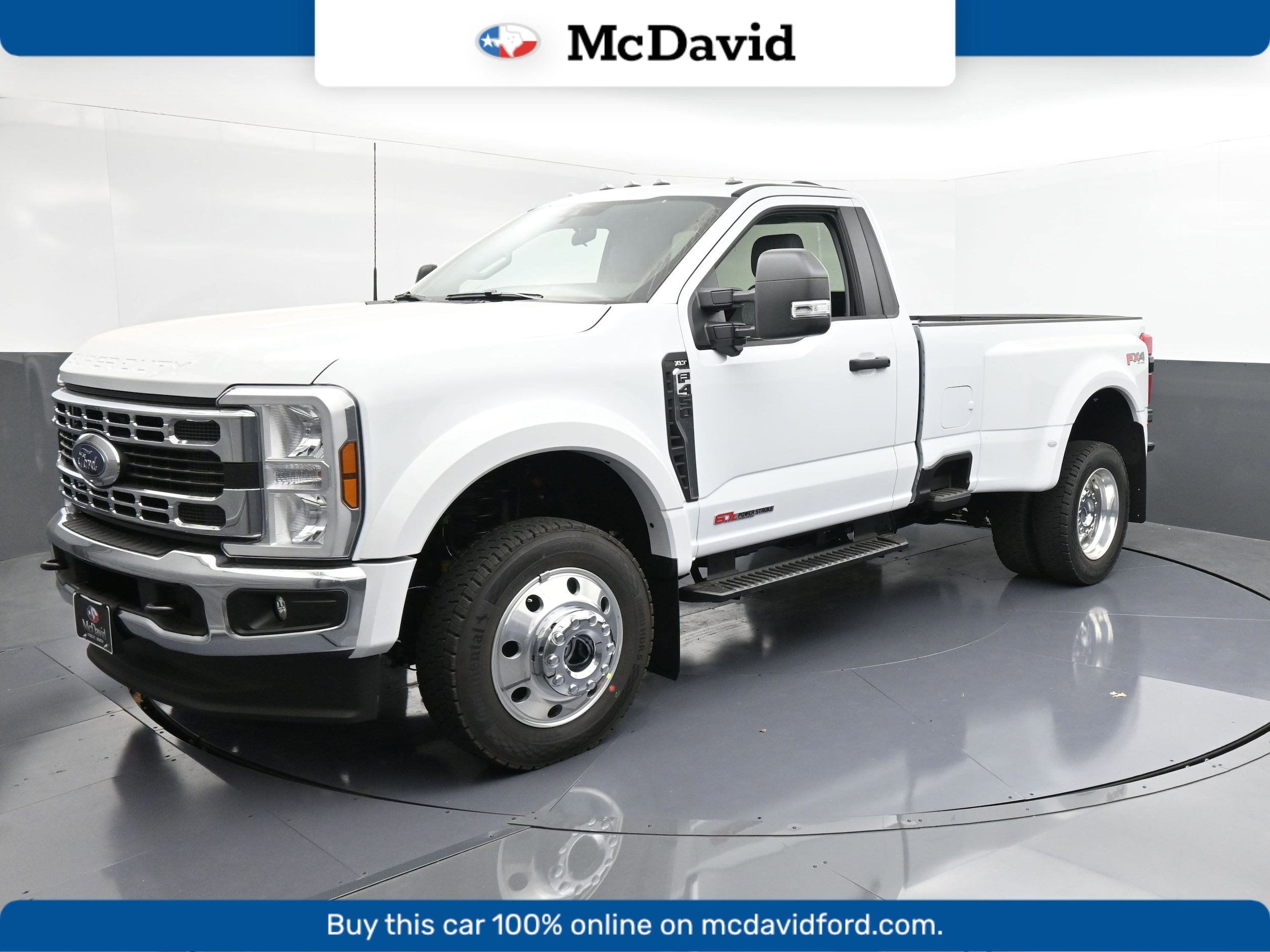 2025 Ford F-450 Super Duty XLT's photo