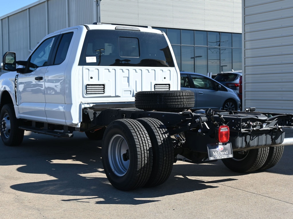 New 2025 Ford F-350 Chassis XL Truck Super Cab
