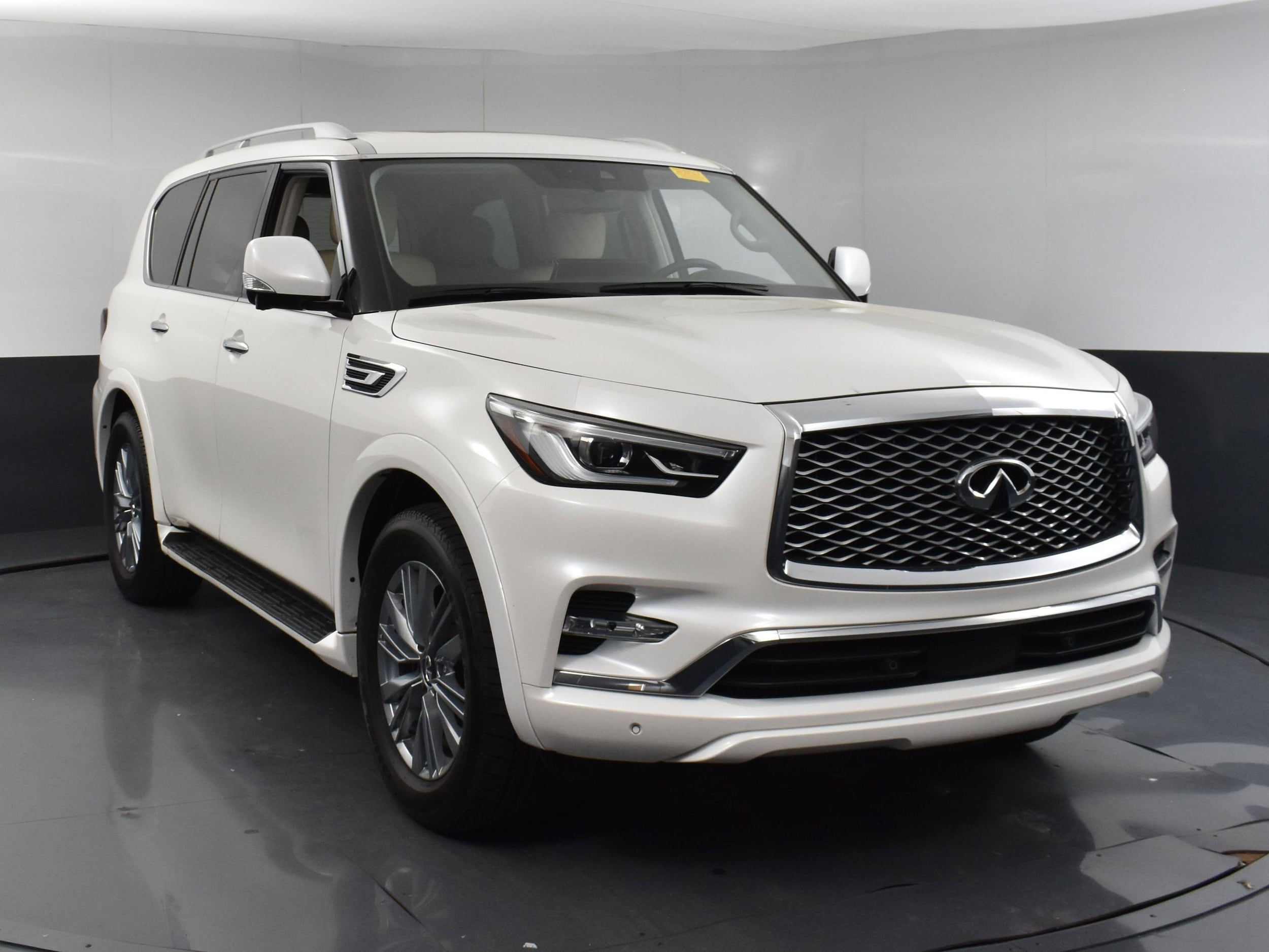 Used 2023 INFINITI QX80 Luxe with VIN JN8AZ2AFXP9755112 for sale in Fort Worth, TX