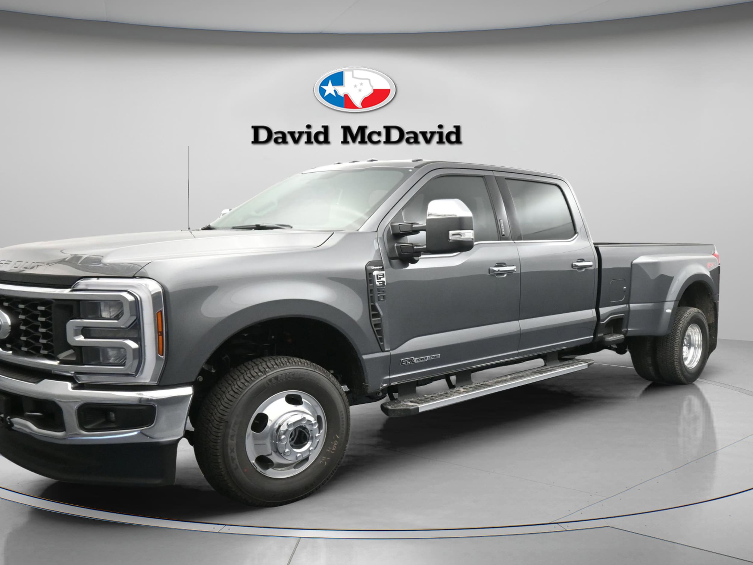 2026 Ford F-350 Lariat 4x4 Crew Cab 8' Box DRW's photo