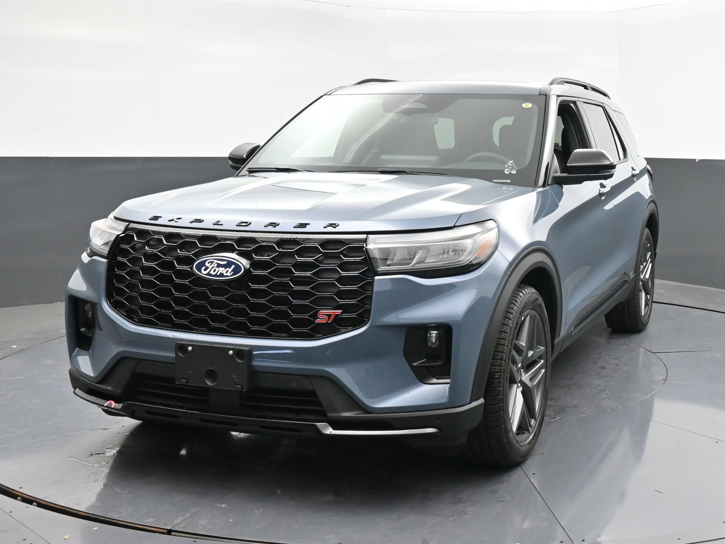 2027 Ford Explorer ST SUV