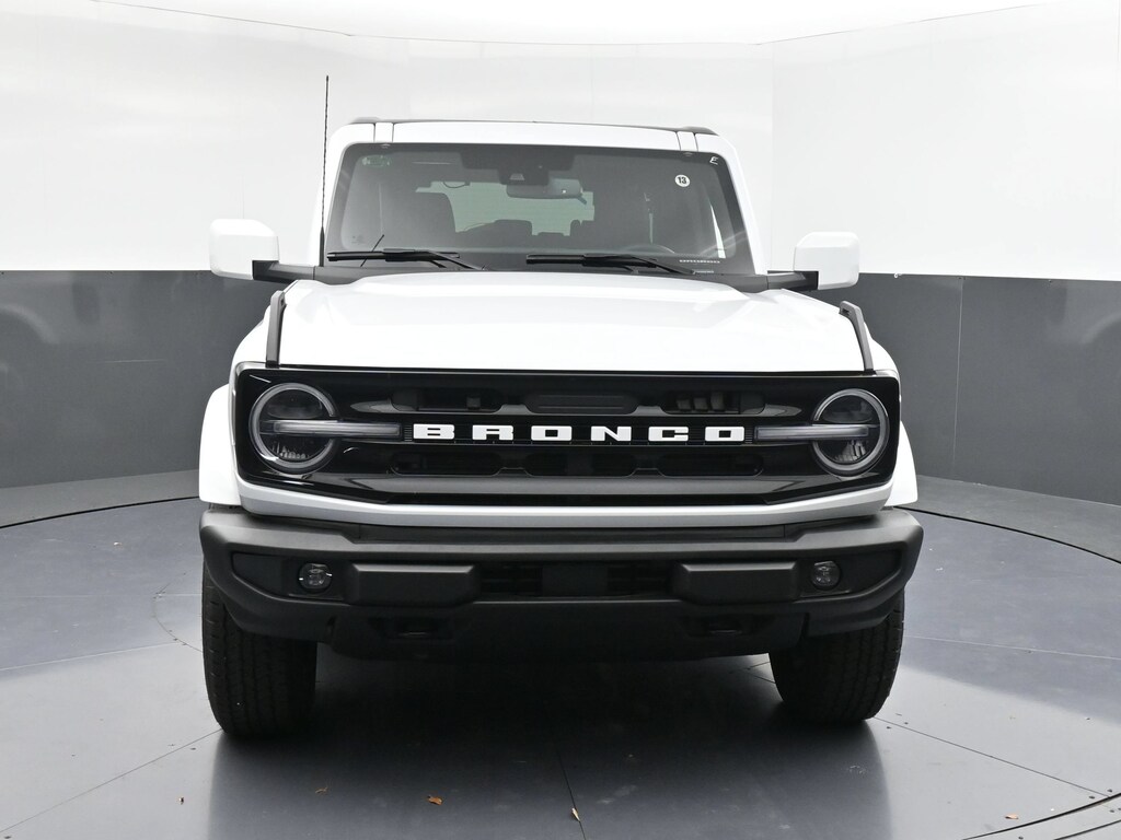 New 2026 Ford Bronco Outer Banks SUV
