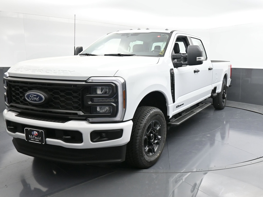 New 2026 Ford F-250 XL Truck Crew Cab