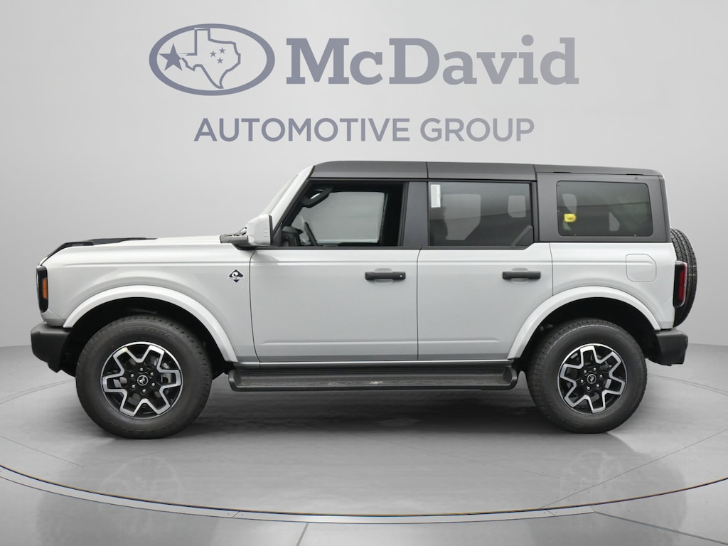 New 2026 Ford Bronco Outer Banks SUV