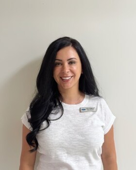 Staff member Luiza Trembley from ID_f450ee