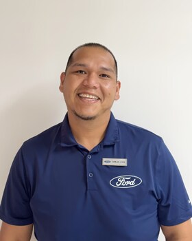 Staff member Carlos Chou from ID_61f470