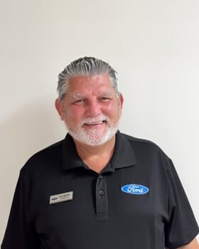 Staff member David McNeal from ID_61f470