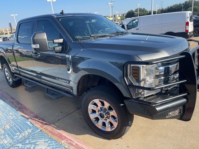 2019 Ford F-250 Lariat photo 2