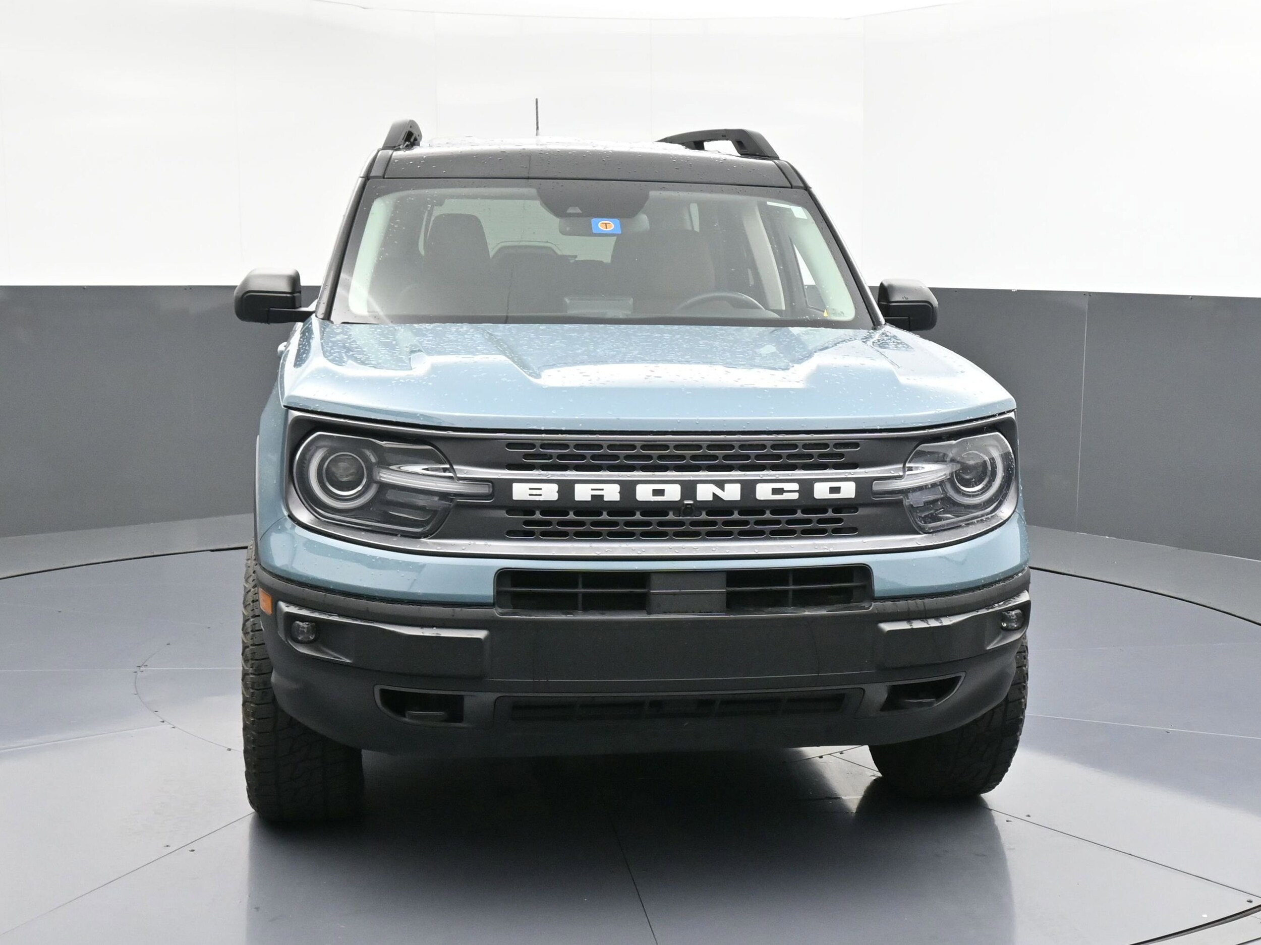 2023 Ford Bronco Sport Badlands photo 2