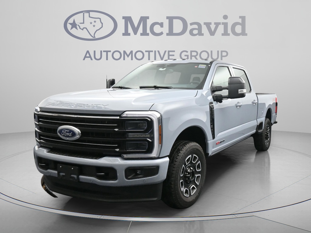 New 2026 Ford F-250 Platinum Truck Crew Cab