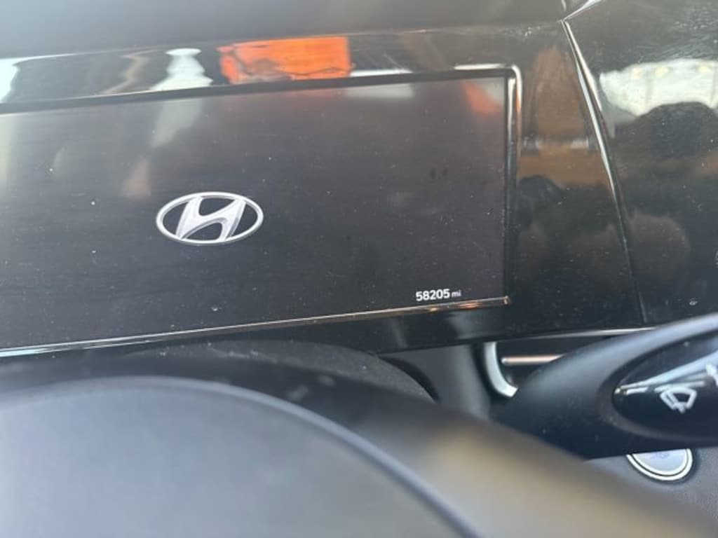 Used 2022 Hyundai Elantra SEL Sedan