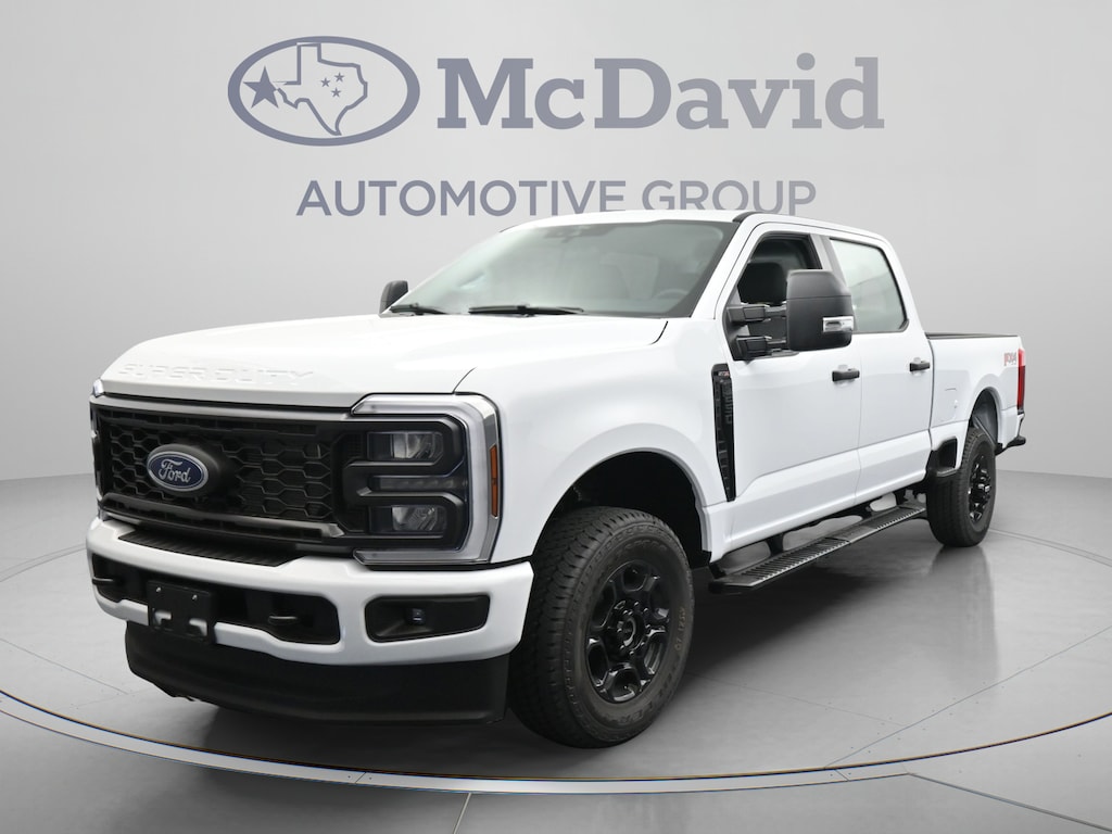 New 2026 Ford F-250 XL Truck Crew Cab