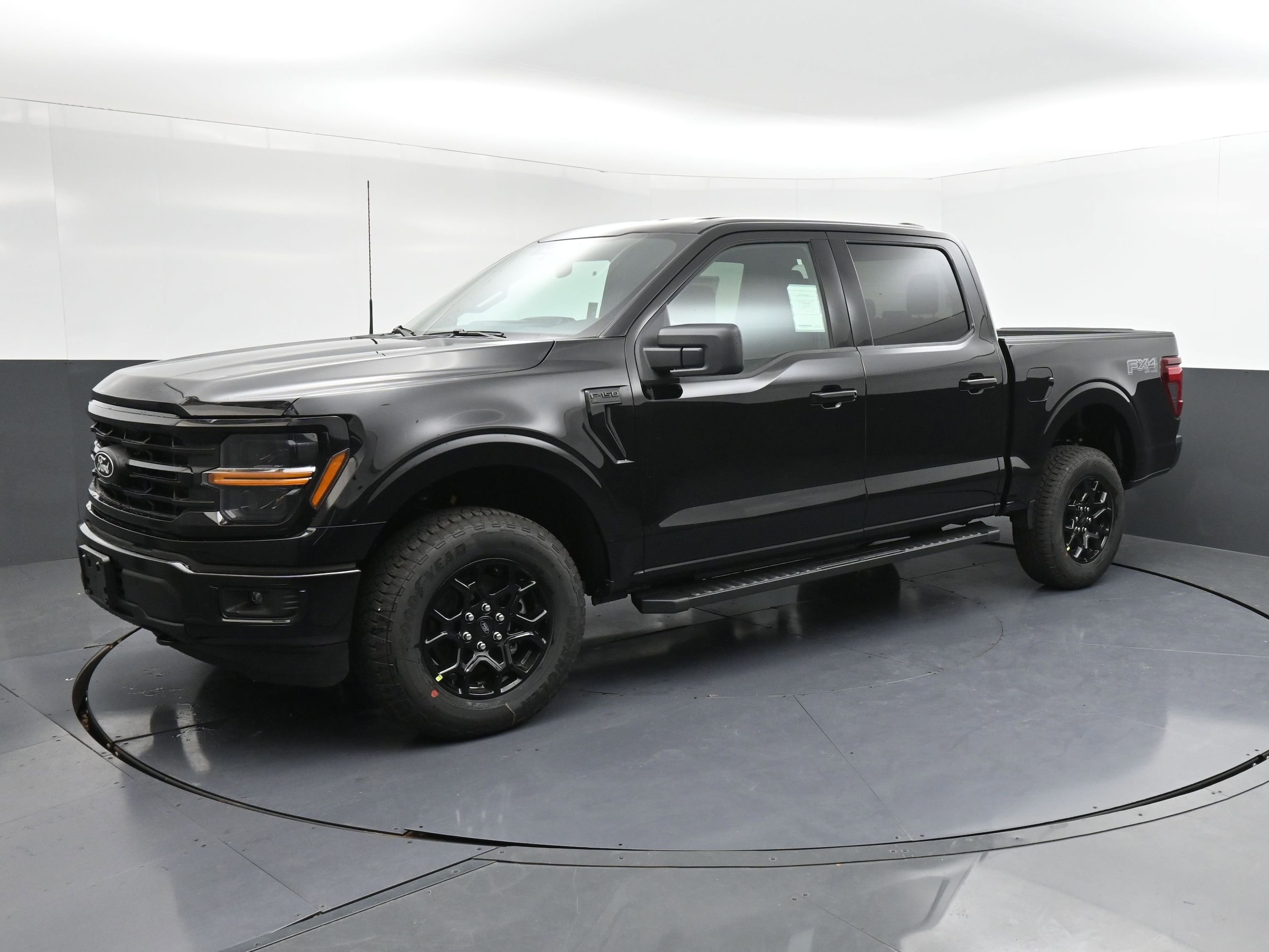 2026 Ford F-150 XLT 4x4 SuperCrew 5-1/2 Box's photo