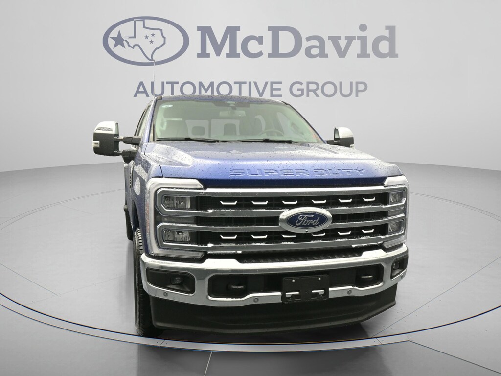 New 2026 Ford F-250 LARIAT Truck Crew Cab