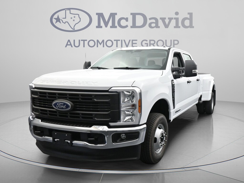 New 2026 Ford F-350 XL Truck Crew Cab