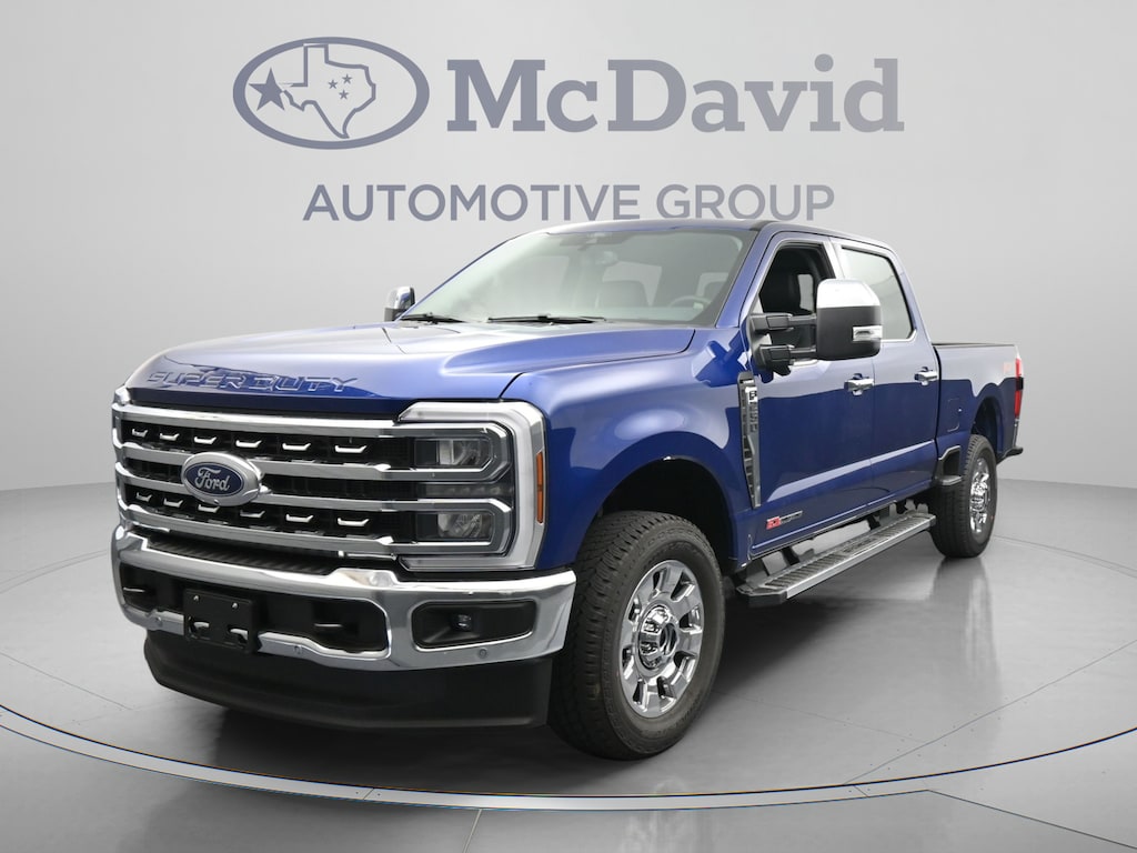 New 2026 Ford F-250 LARIAT Truck Crew Cab