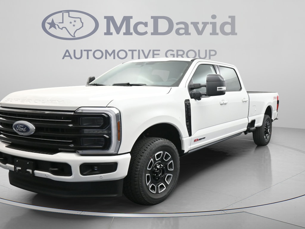 New 2026 Ford F-350 Platinum Truck Crew Cab