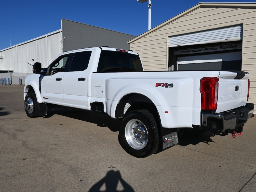 Used 2025 Ford F-450 XLT Truck Crew Cab