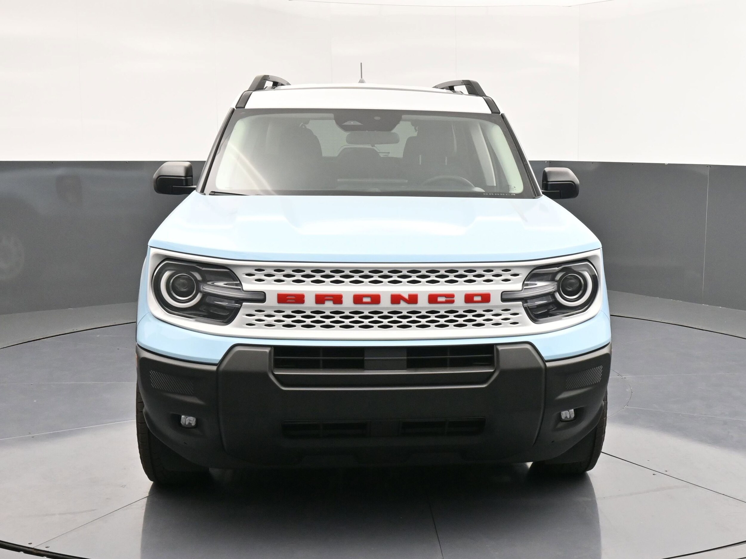 2025 Ford Bronco Sport Heritage photo 2