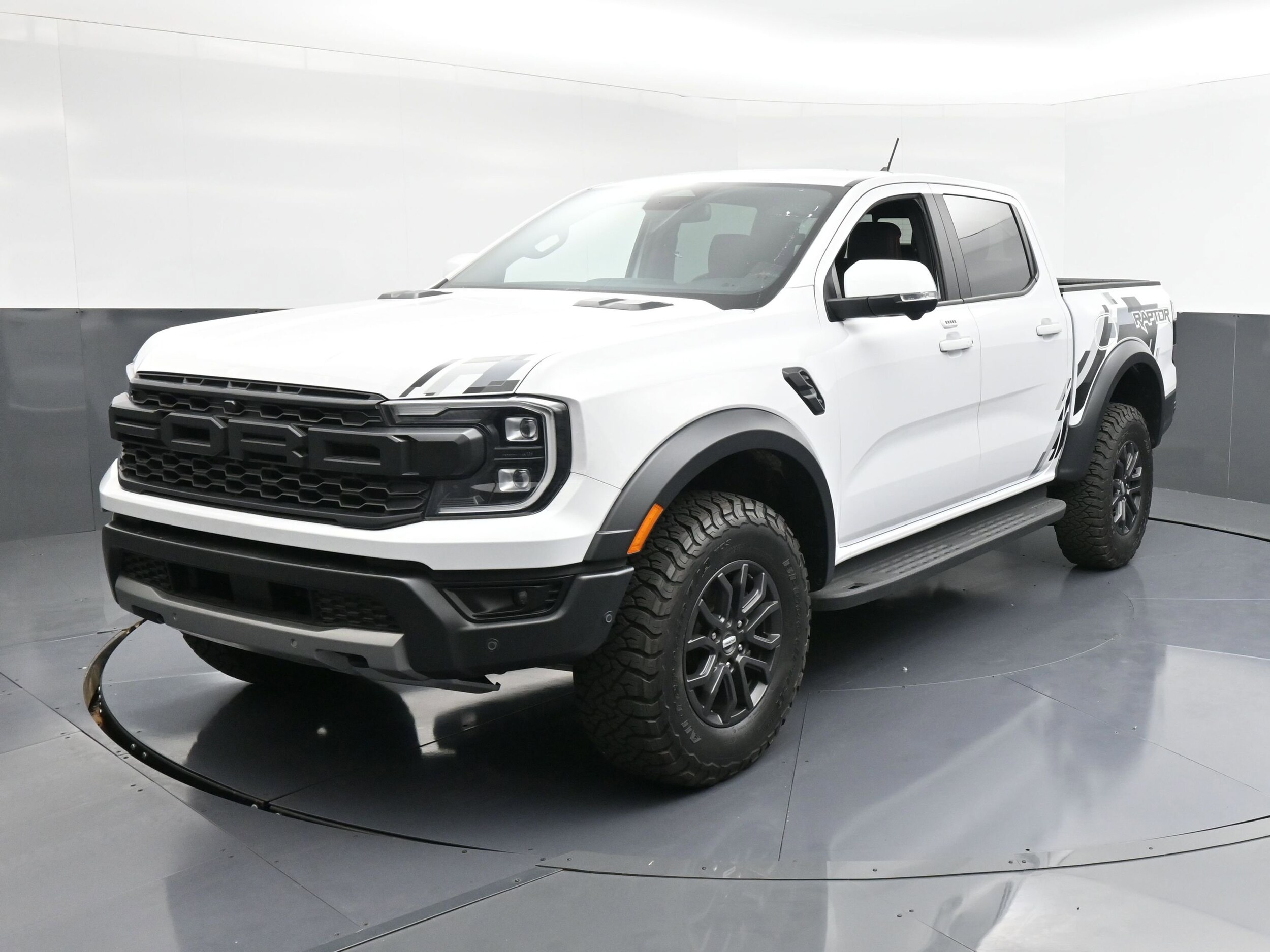 2024 Ford Ranger Raptor photo 3