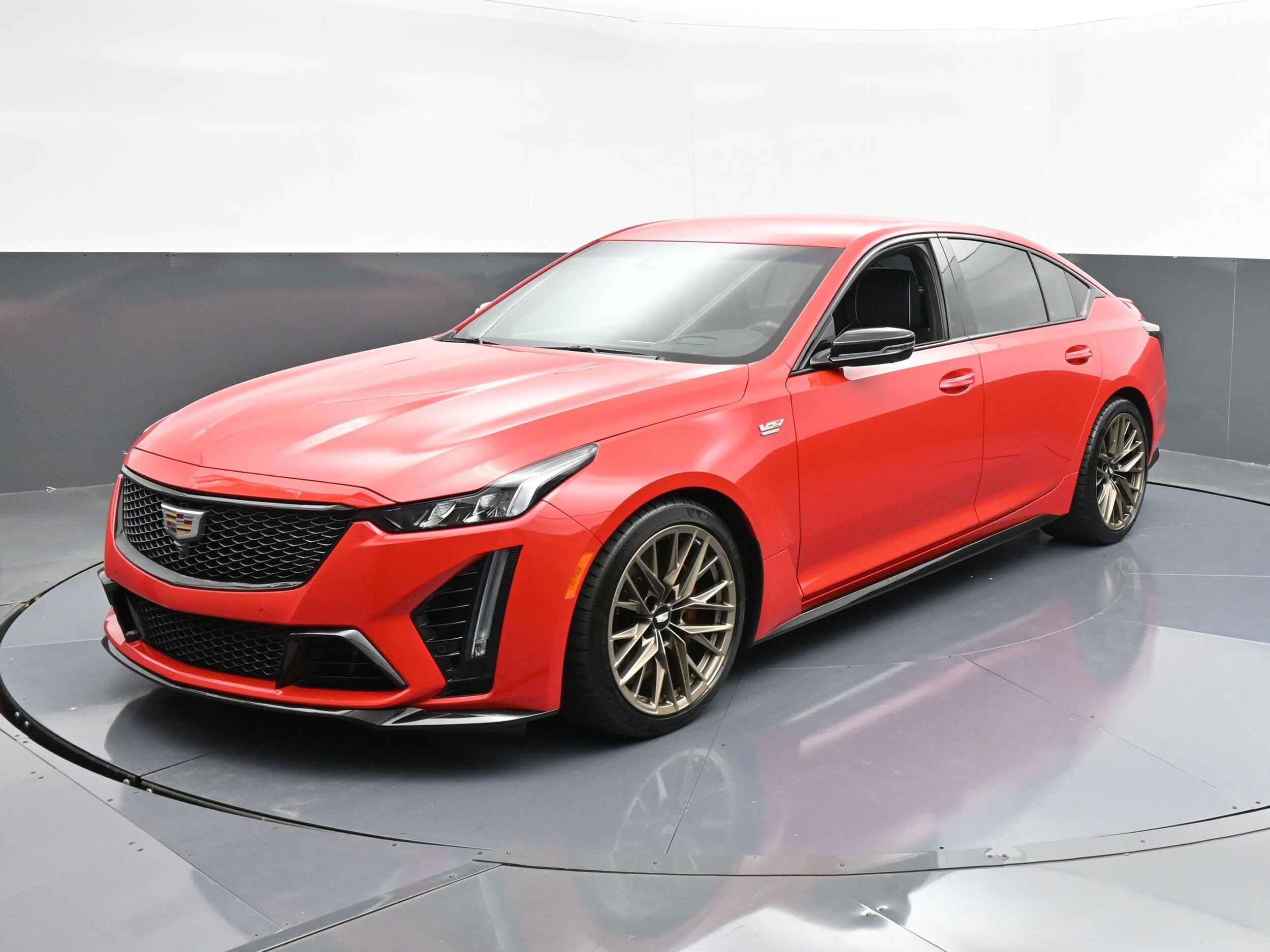 2024 Cadillac CT5 photo 3