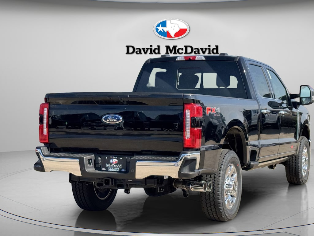 New 2026 Ford F-250 LARIAT Truck Crew Cab