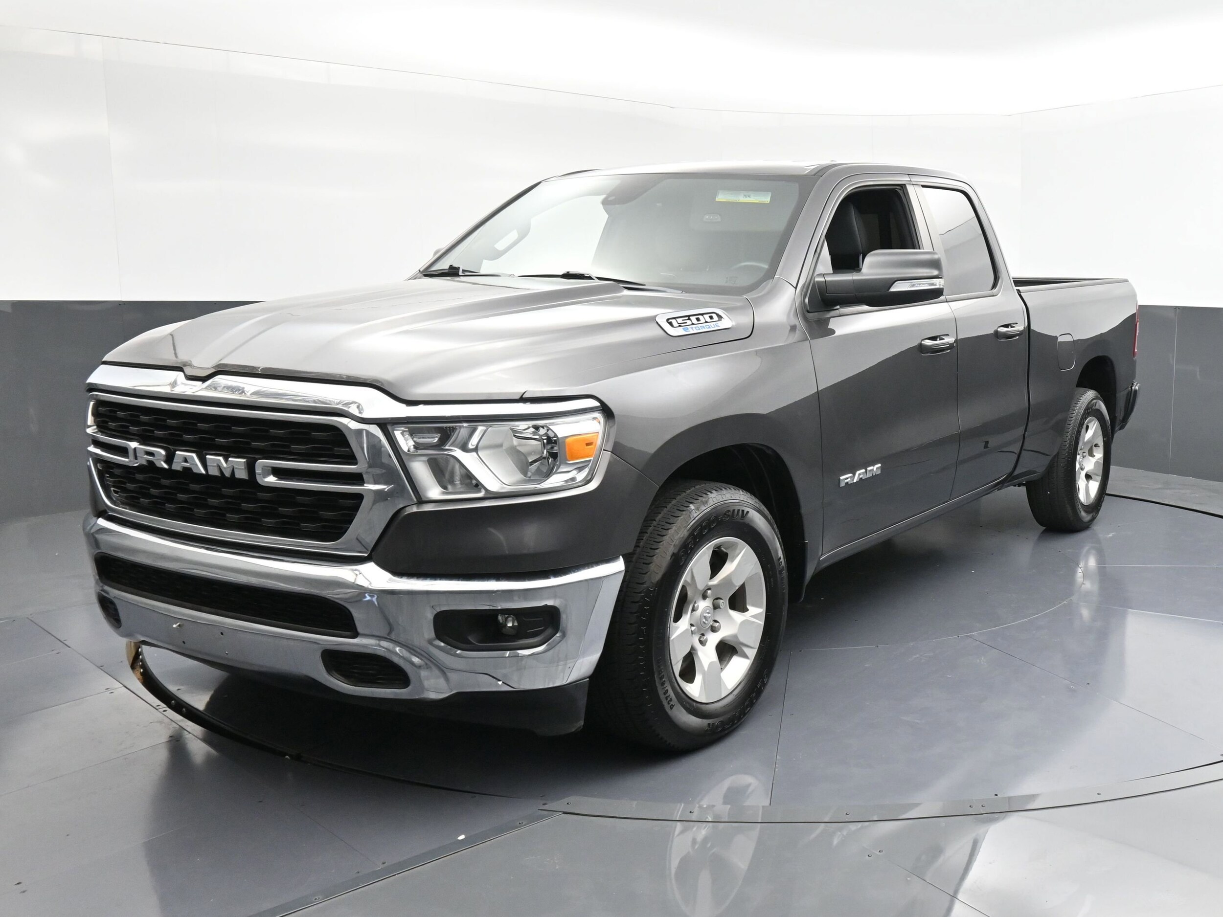 2022 Ram 1500 Lone Star photo 3