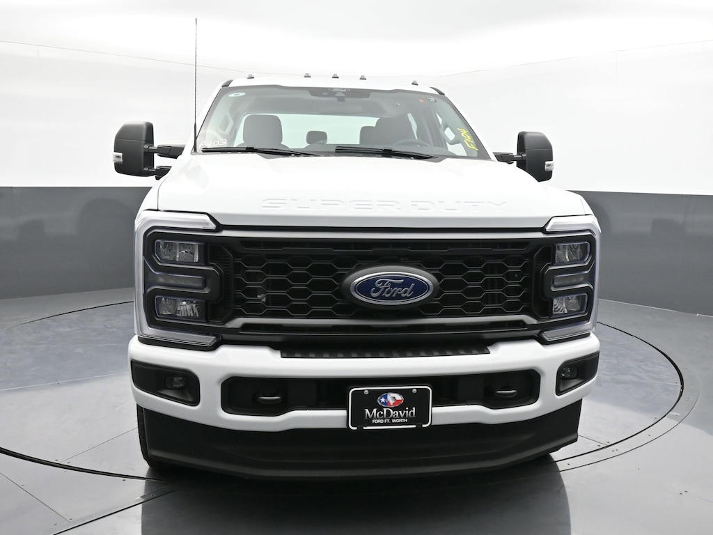 New 2026 Ford F-250 XL Truck Crew Cab