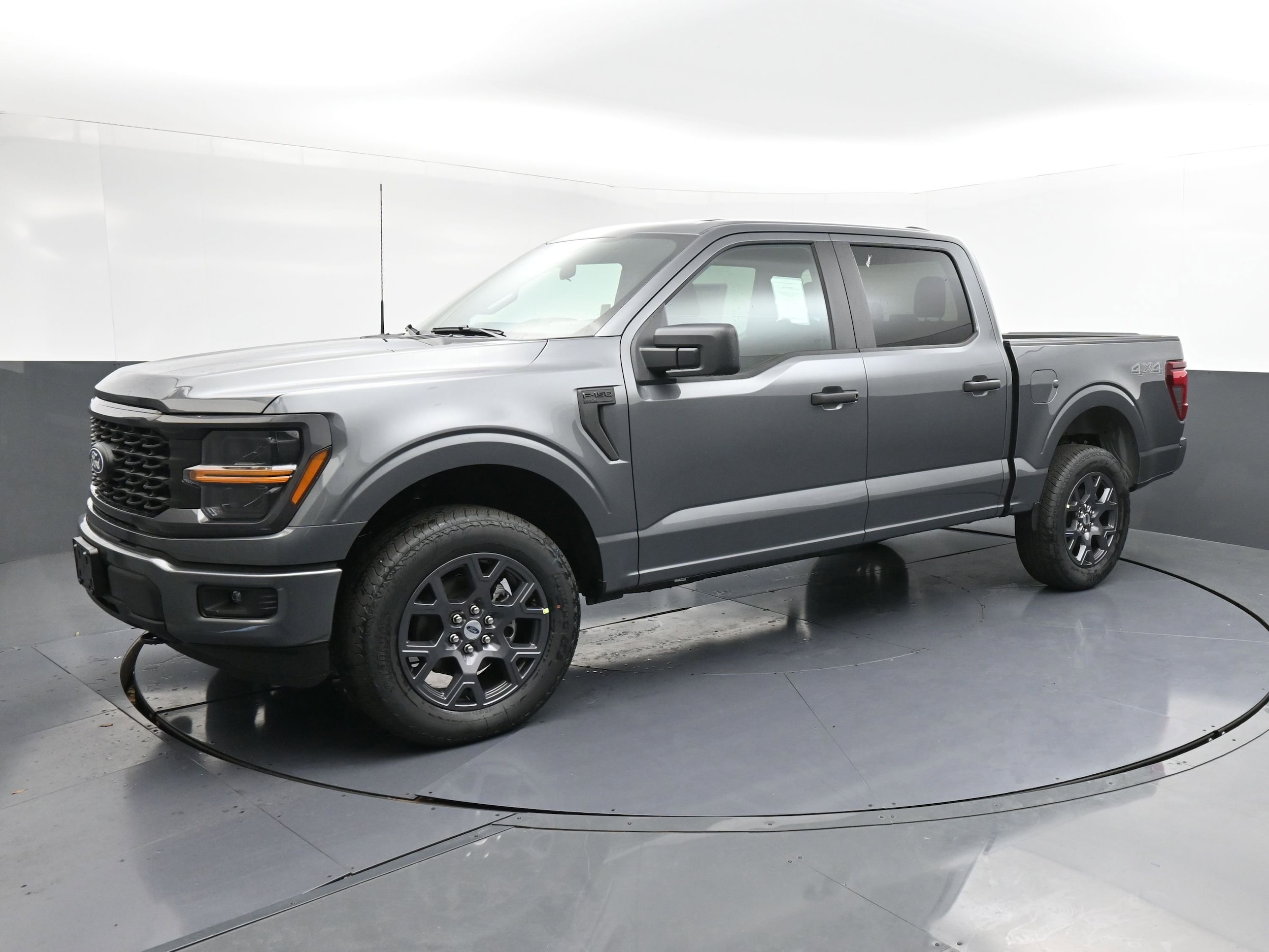 2026 Ford F-150 STX 4x4 SuperCrew 5-1/2 Box's photo