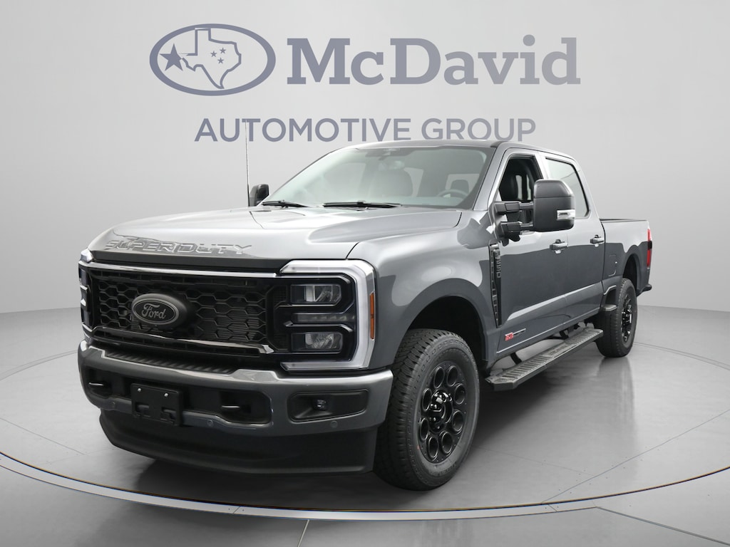 New 2026 Ford F-250 LARIAT Truck Crew Cab