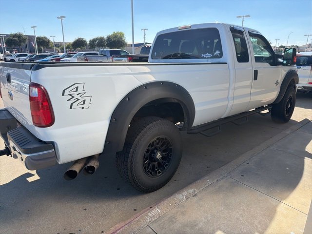 2016 Ford F-350 XLT photo 3