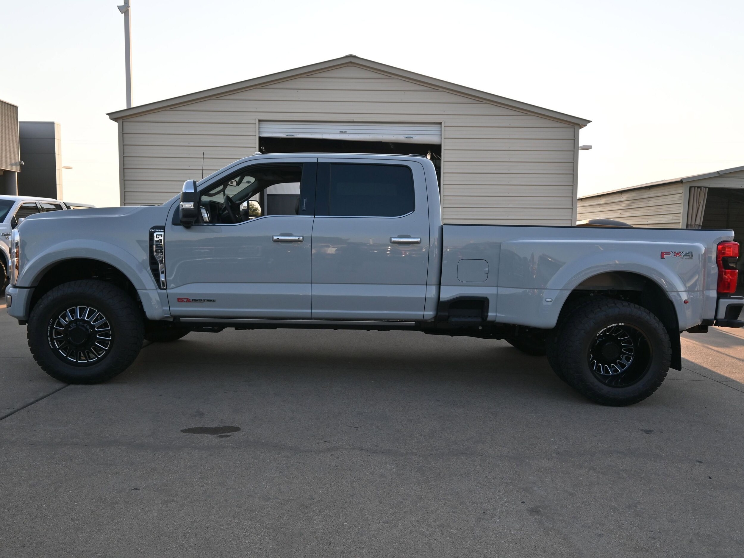 2026 Ford F-450 Platinum photo 3