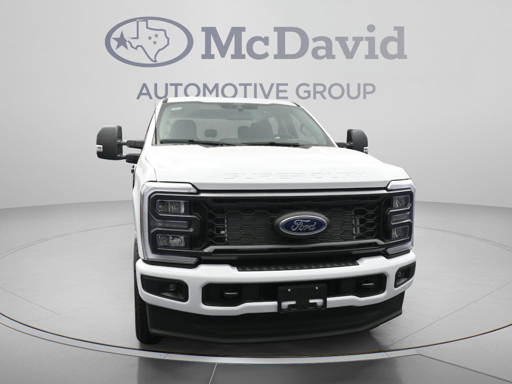 New 2026 Ford F-250 XL Truck Crew Cab