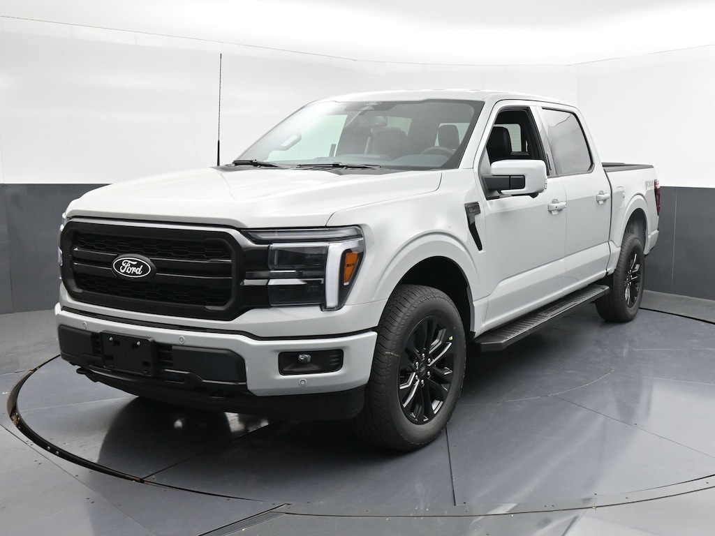 New 2026 Ford F-150 LARIAT Truck SuperCrew Cab