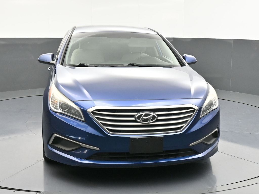 Used 2017 Hyundai Sonata SE Sedan