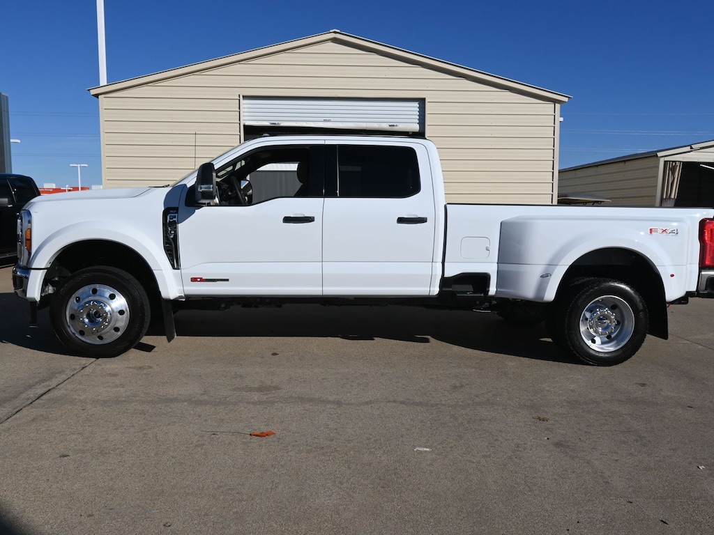 Used 2025 Ford F-450 XLT Truck Crew Cab