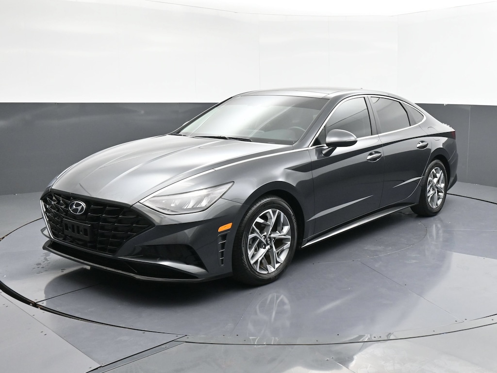 Used 2022 Hyundai Sonata SEL Sedan