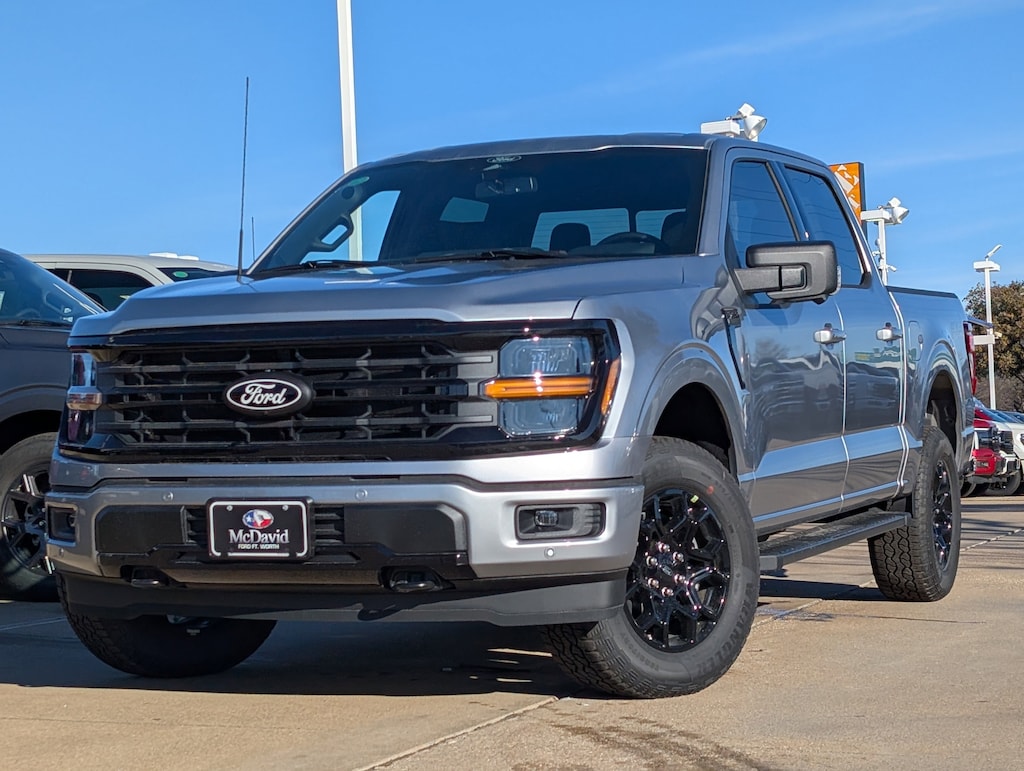 New 2025 Ford F-150 XLT Truck SuperCrew Cab