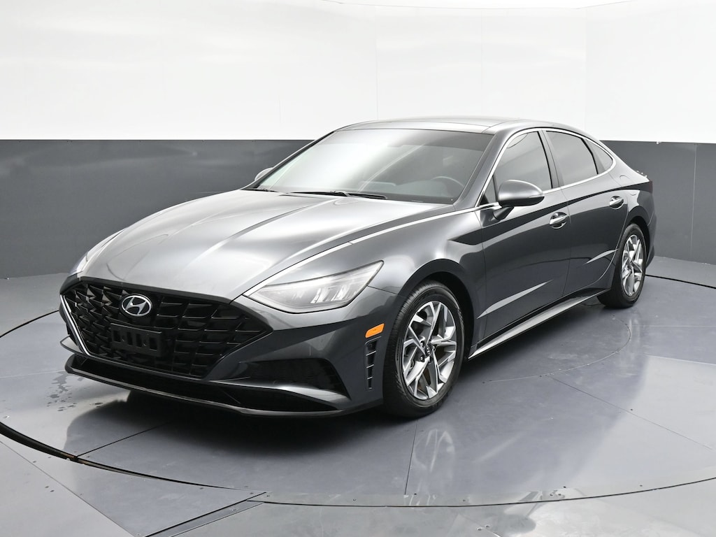 Used 2022 Hyundai Sonata SEL Sedan