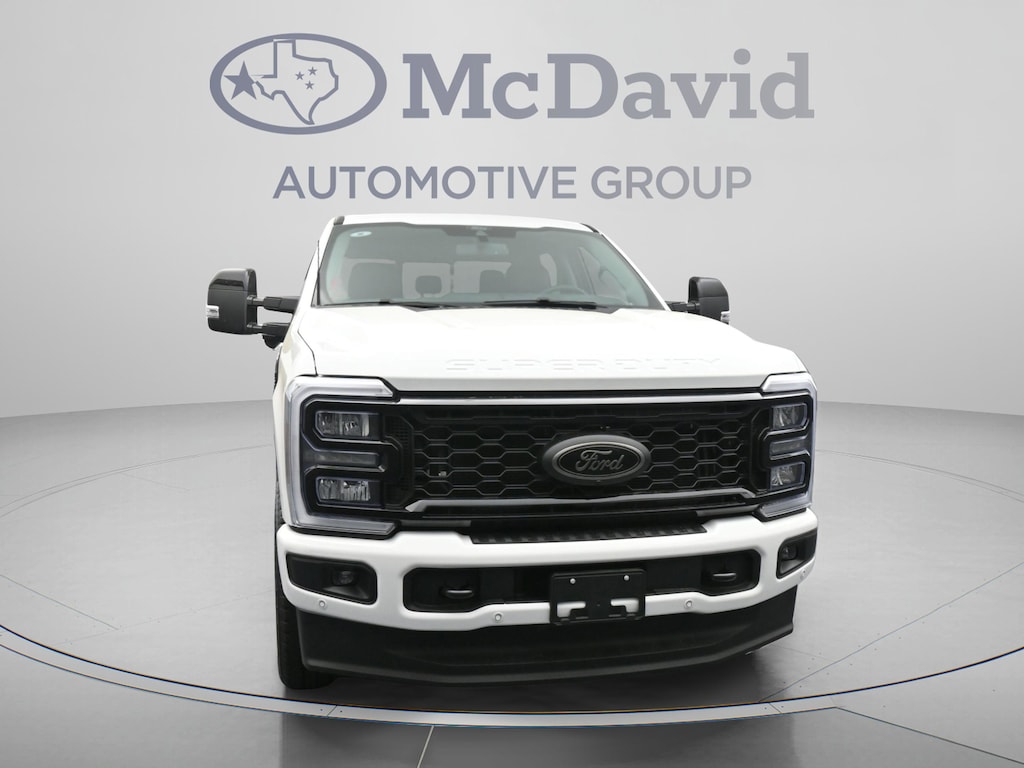 New 2026 Ford F-250 LARIAT Truck Crew Cab