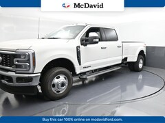 2025 Ford F-350 LARIAT Truck Crew Cab