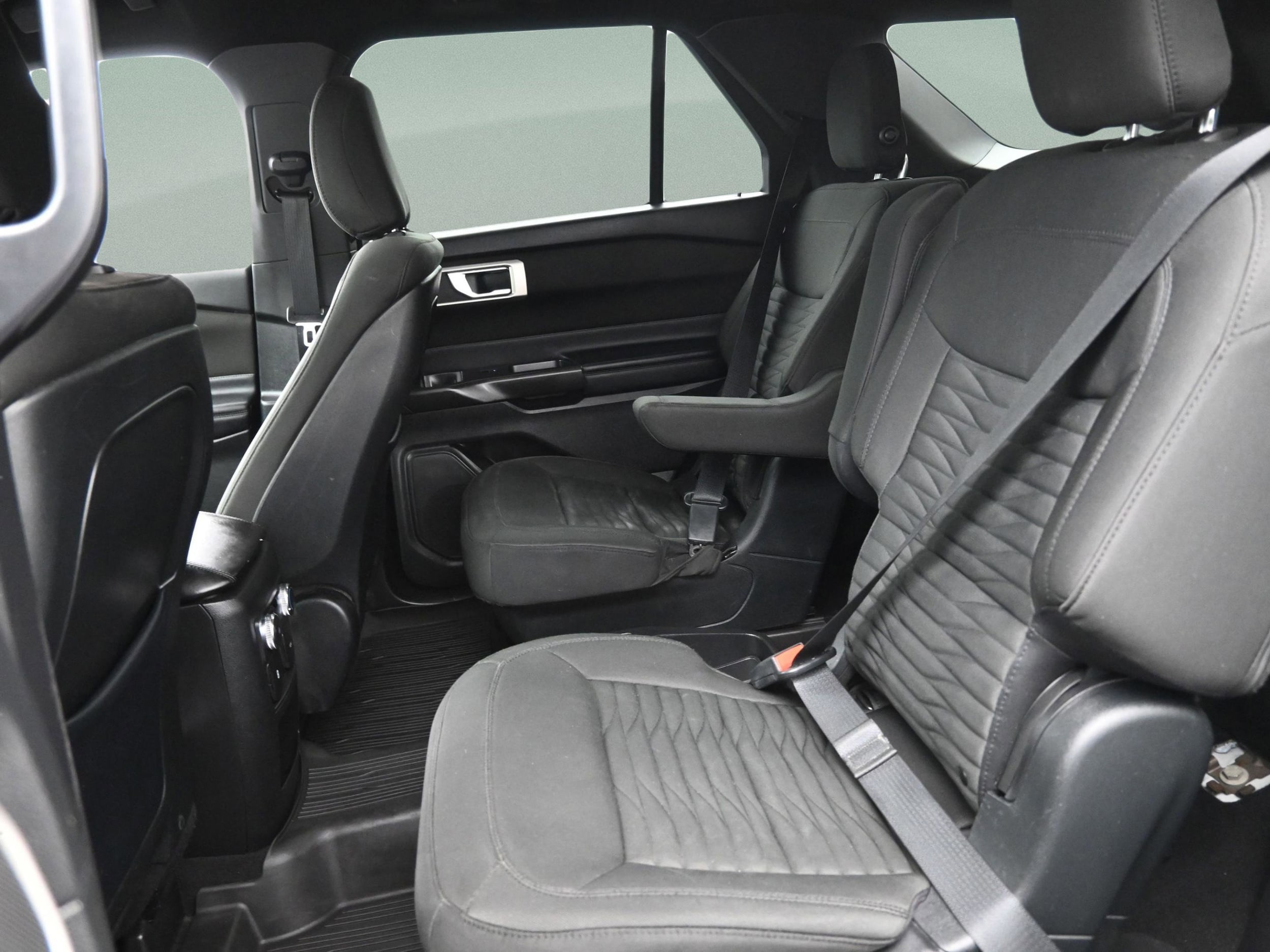 2020 Ford Explorer XLT - Photo 15