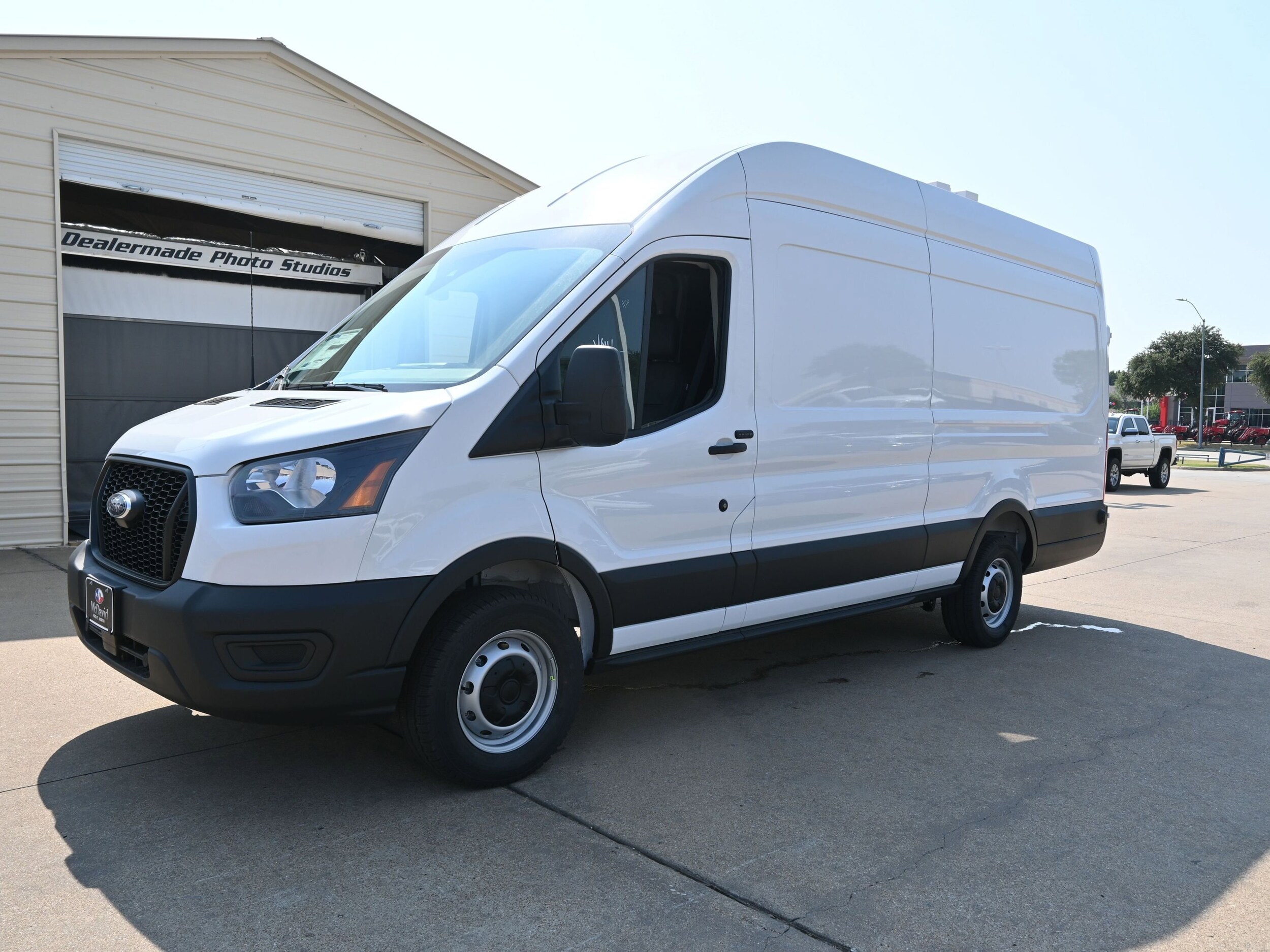 2025 Ford Transit photo 2