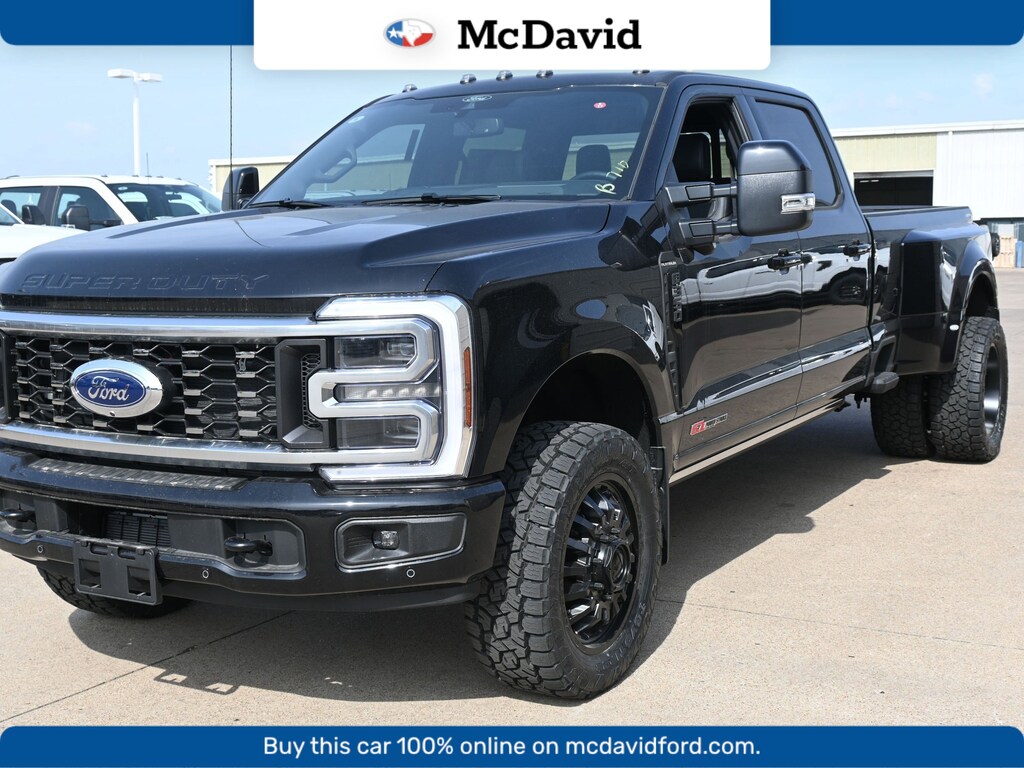 New 2026 Ford F-350 Platinum Truck Crew Cab