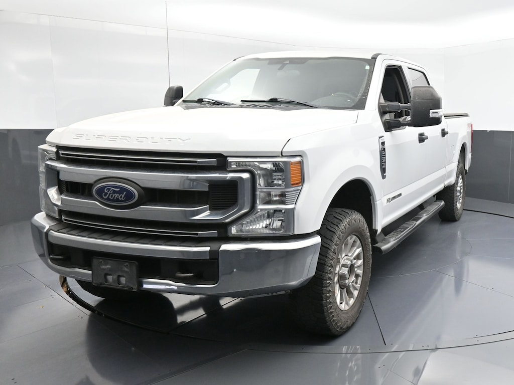 Used 2021 Ford F-250 XLT Truck Crew Cab